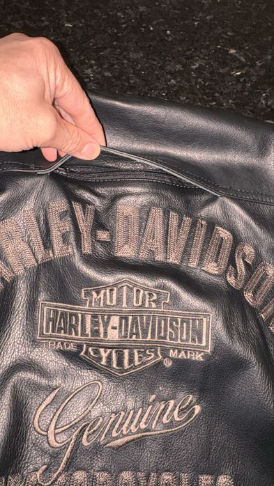 Blusão Harley Davidson em Couro Genuíno – Tamanho M – Raro & Vintage