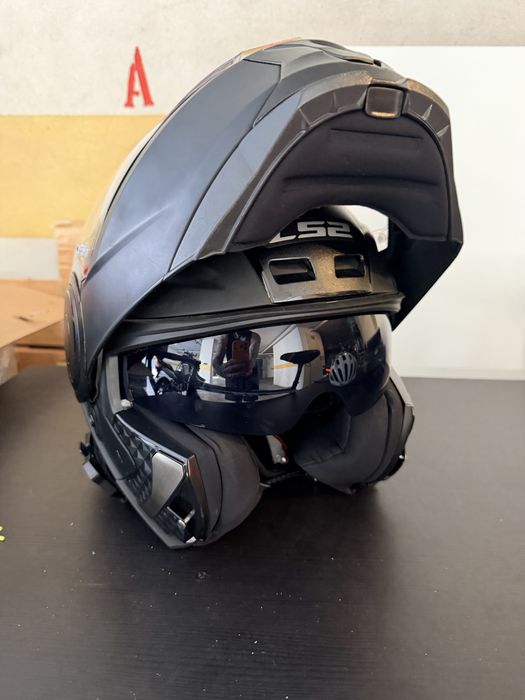 Equipamento para Moto | Capacetes | Luvas | Casaco | Auscultadores
