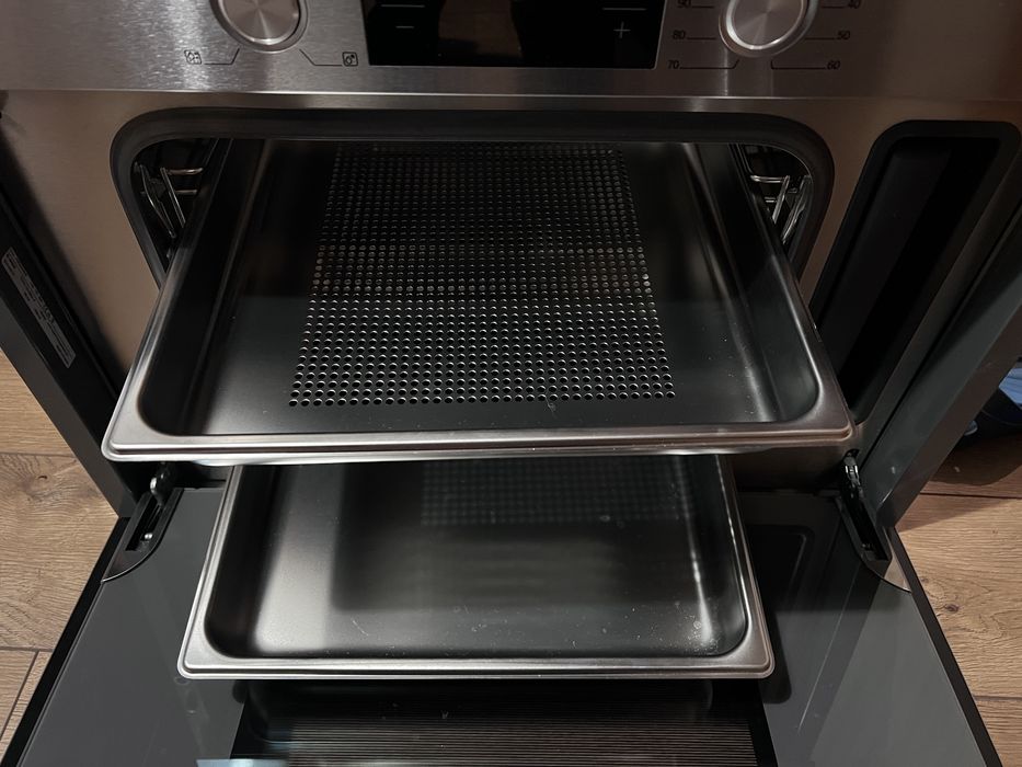 Piekanik parowy do zabudowy Bosh hlhb24-2. Nowy.