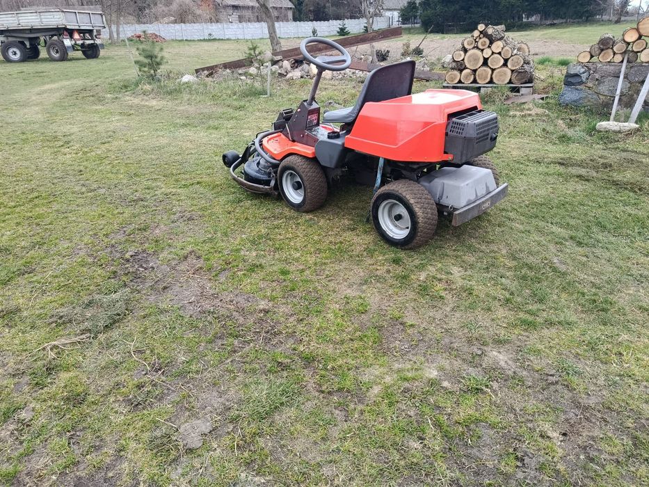 Husgvarna traktorek