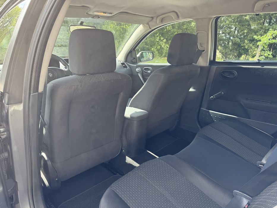 Renault Megane Break 1.5 DCi -04