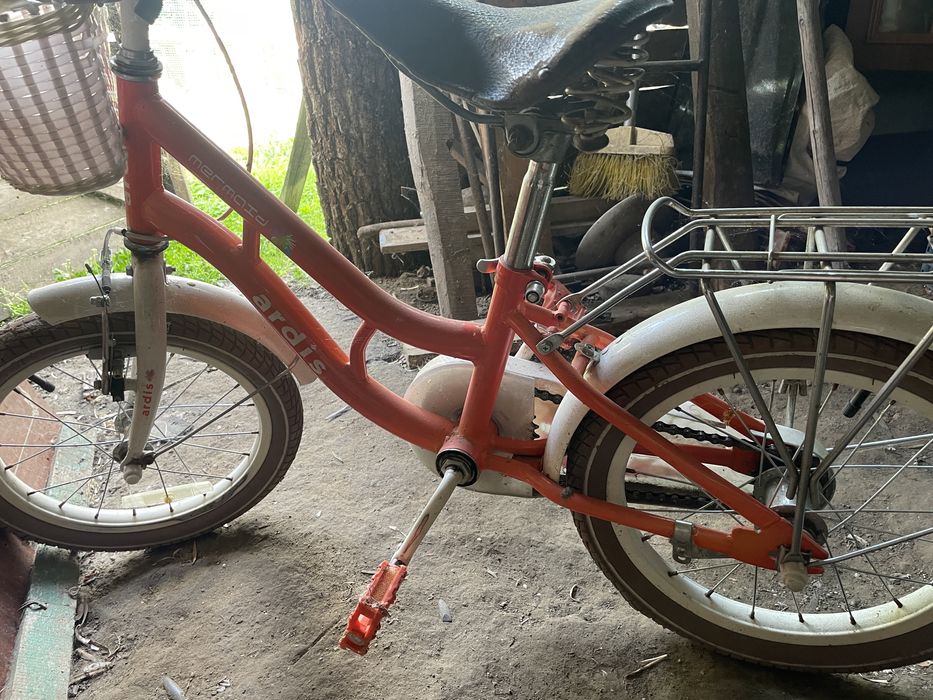 Велосипед для дівчинки