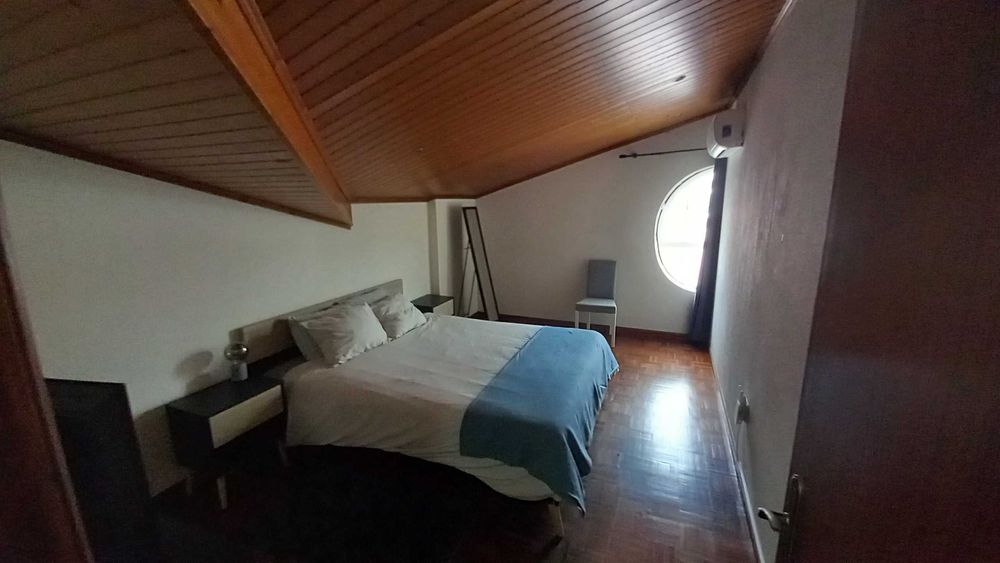 Apartamento duplex T2