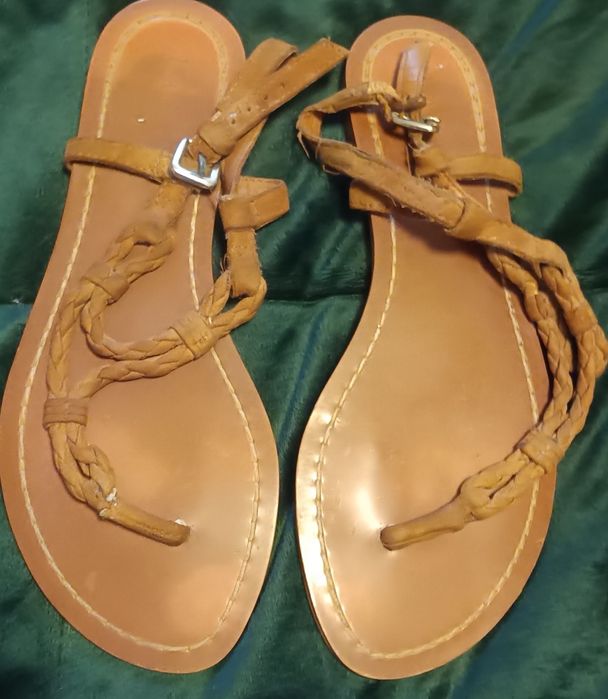 Sandálias Ralph Lauren tamanho 6.5