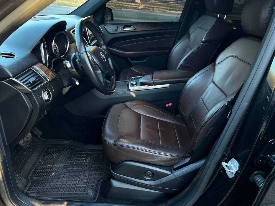 Mercedes-Benz M-Class 2013