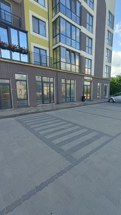 Здається в оренду комерційні приміщення