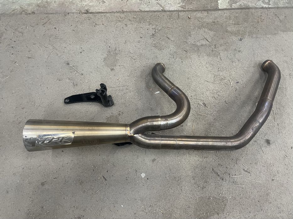 Harley davidson breakout softail tlumik two brothers