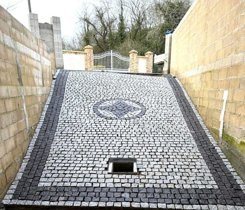 Pedras em granito, grès, calcario