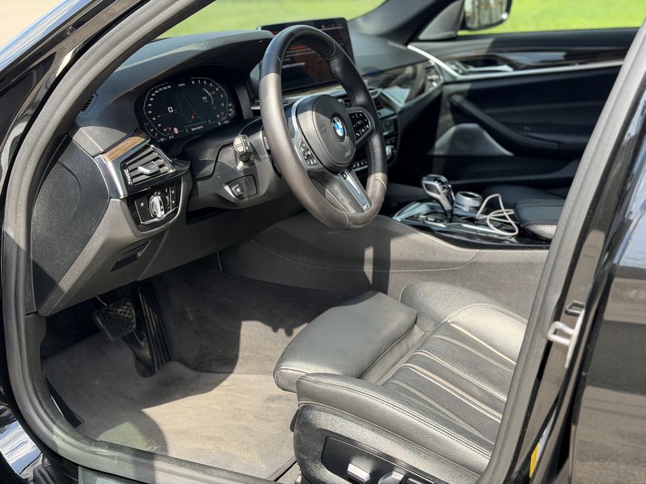 BMW G30 530i Luxary Line