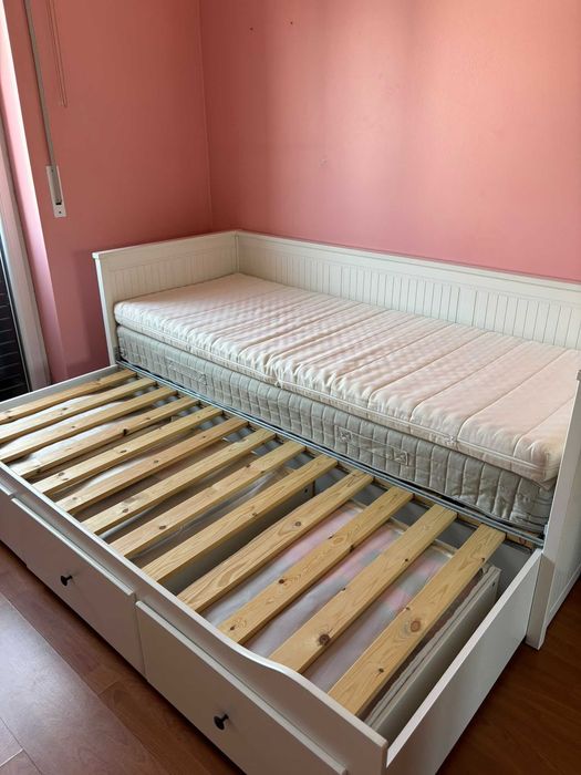 Cama BRIMNES do Ikea