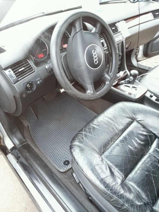 Автомобіль AUDI A6 C5 2,5 дизель QUATTRO