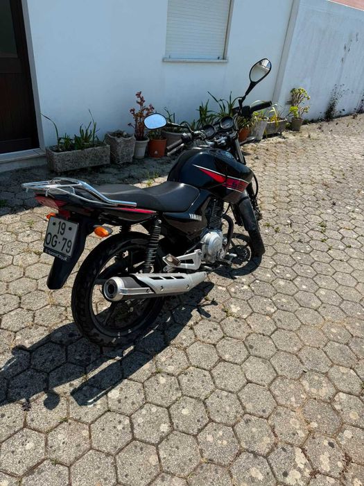 Mota Yamaha YBR 125