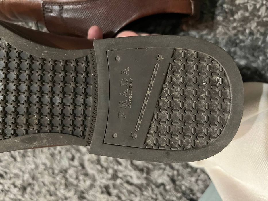 Туфлі мешти Prada