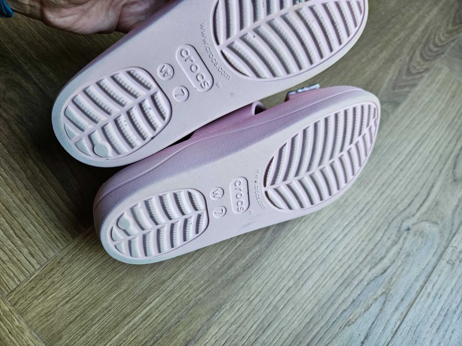 Klapki różowe damskie Crocs Baya Platform Sandal 39-40
