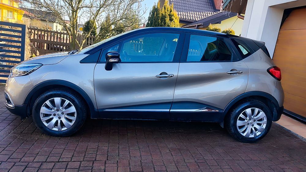 Renault Captur przebieg 73 tys, wersja LIMITED