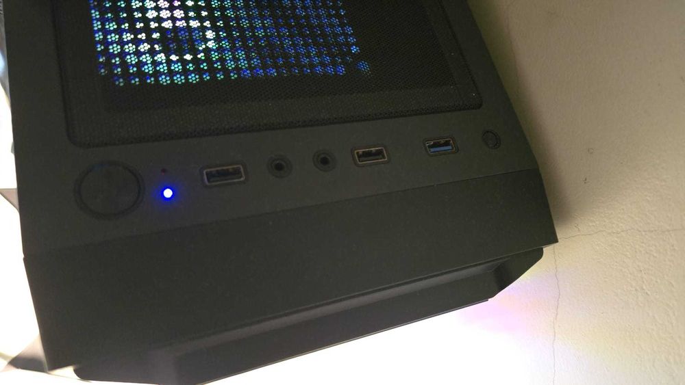 PC Gaming | i5-10600KF | RTX 3060 Ti | 32GB RAM | Pronto a jogar