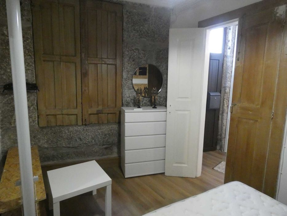 Moradia T1 - Centro de Guimarães - Arrendar