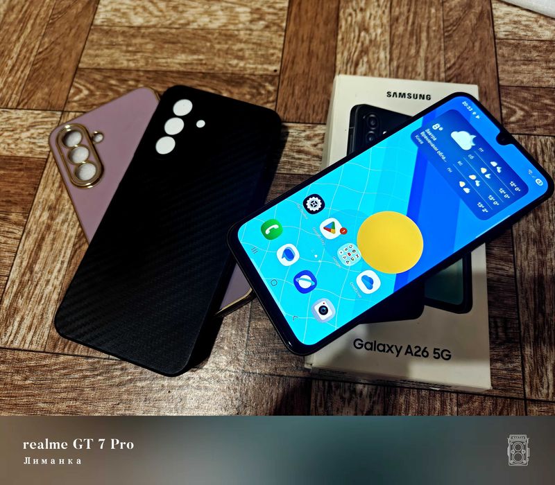 Xiaomi Redmi 13C 5G 4+4/128GB, Samsung Galaxy A26 5G 8/256GB