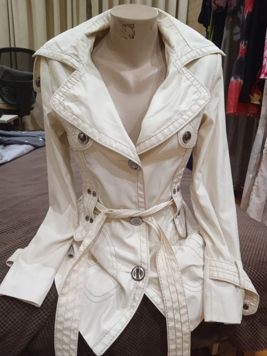 Женская куртка, платье