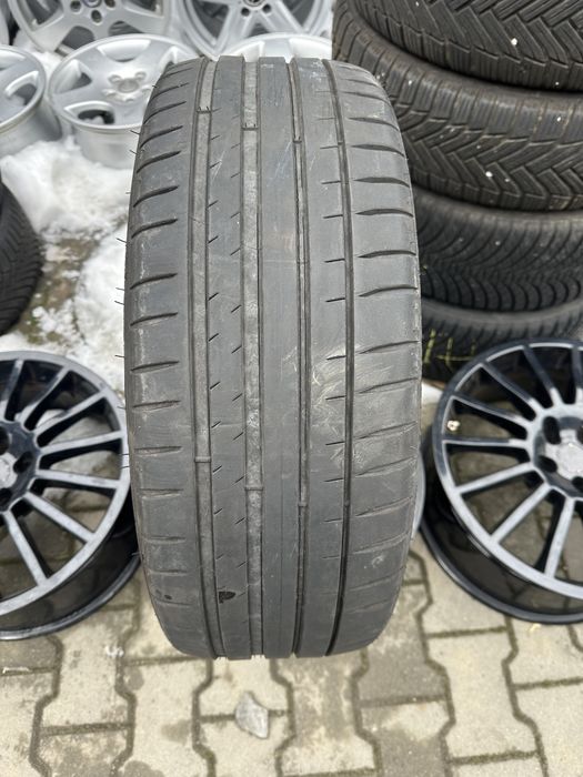 215/45r18 michelin pilot sport 4  lato pojedyncza