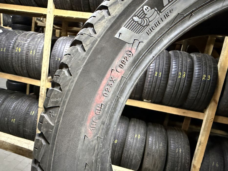 Шини всесезонні 235/45R19 MICHELIN Cross Climate2 2шт супер стан