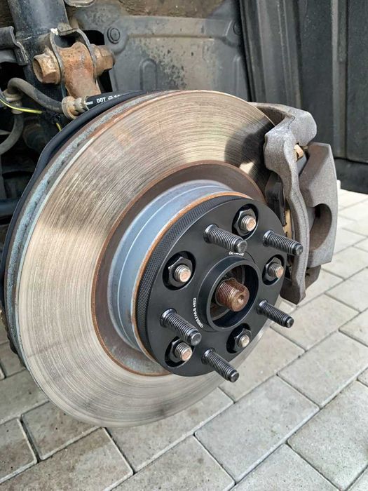 Колісні проставки-адаптери зі шпильками GETMANN під всі автомобілі