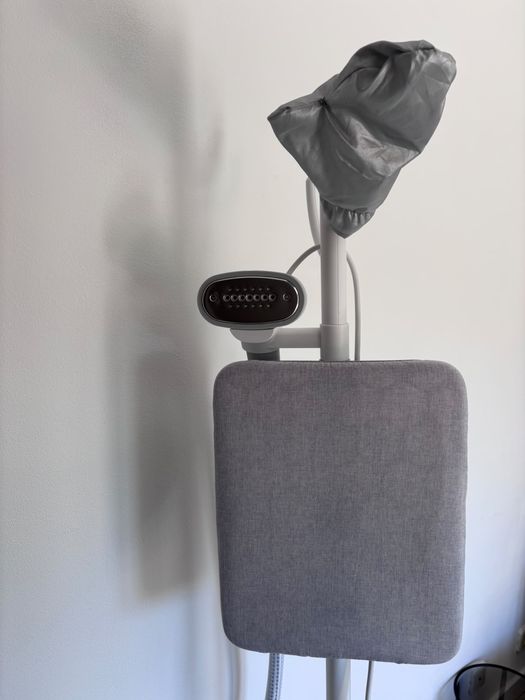 Rowenta Pro Style Care - Ferro Vertical a Vapor em Excelente Estado