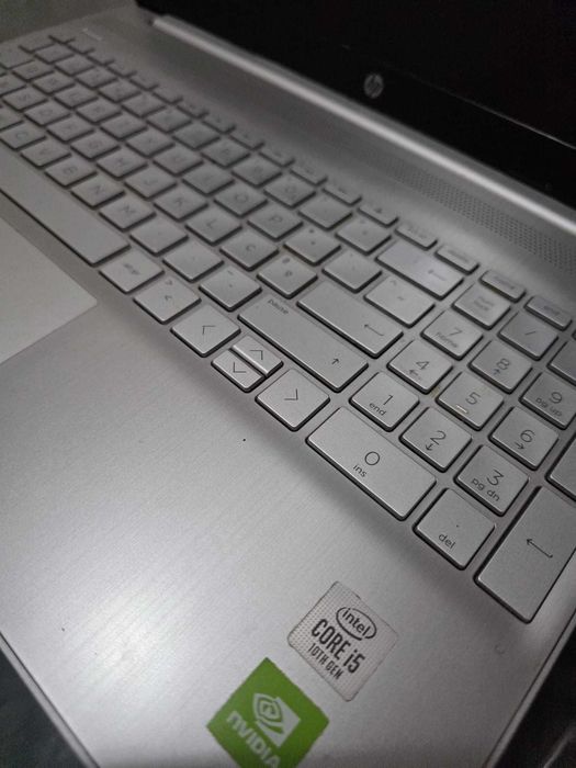 PC PORTATIL HP nte!(R) Core(TM) i5-1035G1 CPU @ 1.00GHz