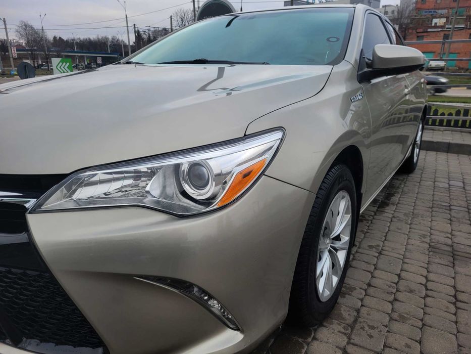 Аренда авто Toyota Camry с водителем на свадьбу и другие мероприятия.