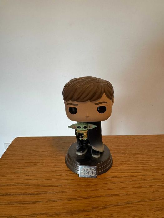 Funko Pop! Luke Skywalker with Child – Star Wars The Mandalorian 482