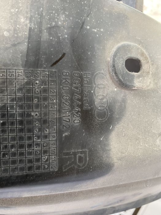 Підкрилок переідній локер пильник Audi A4 B8  12-16  Подкылок