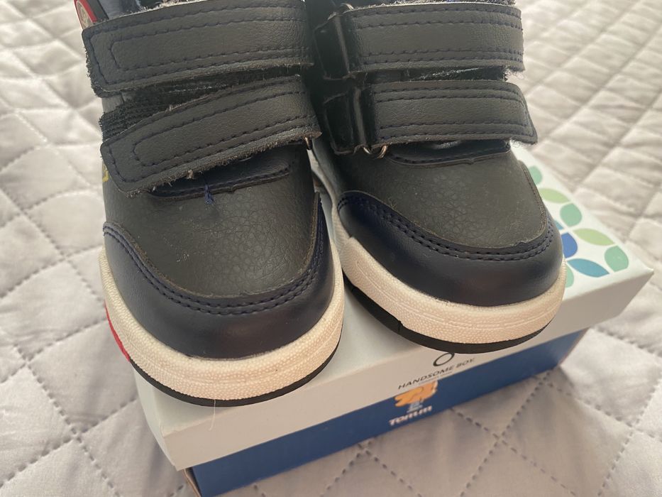 Хайтопи/кросівки осінь