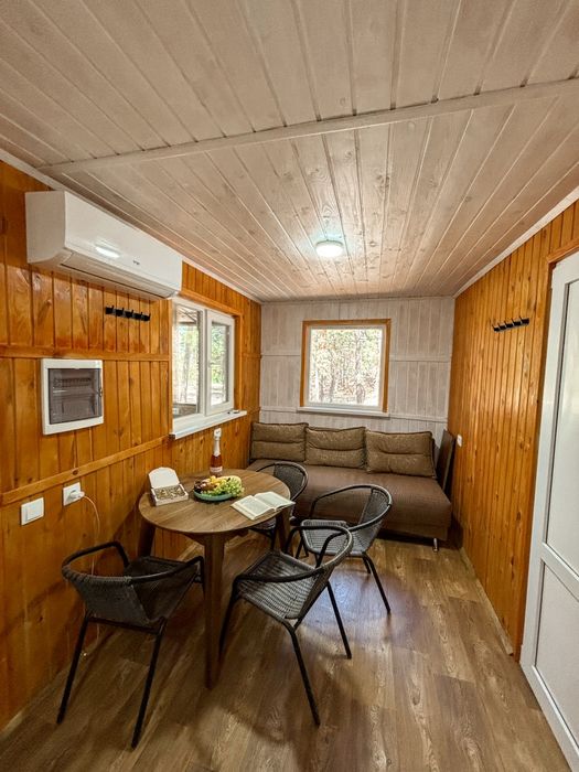 Оренда,риболовля,база на воді будинок,човен,пляж,альтанка,спуск човнів