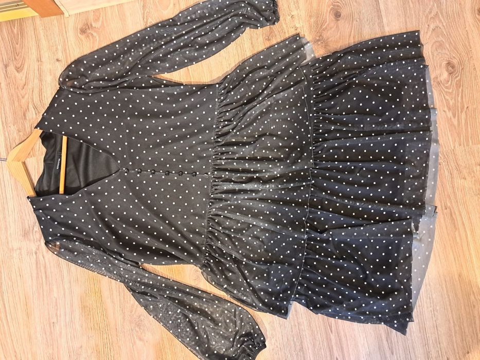 Sukienka Reserved L czarna rozm 40