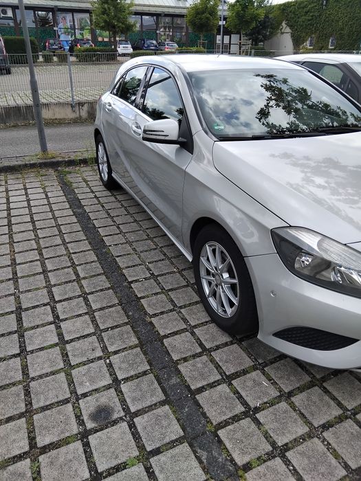 Mercedes A180 D 9000 € — photo 3