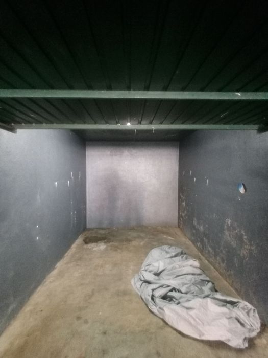 Arrendo garagem (box)