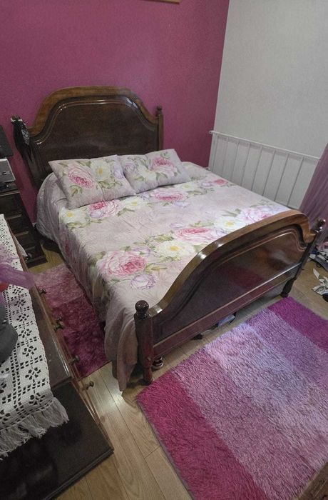 Quarto completo com colchão
