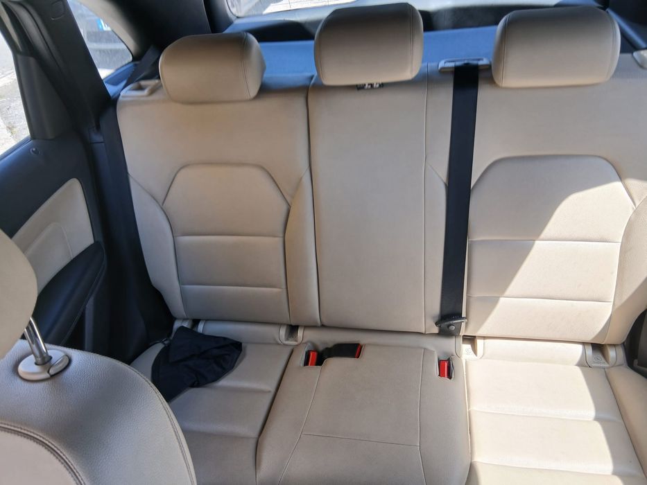 Mercedes benz b180