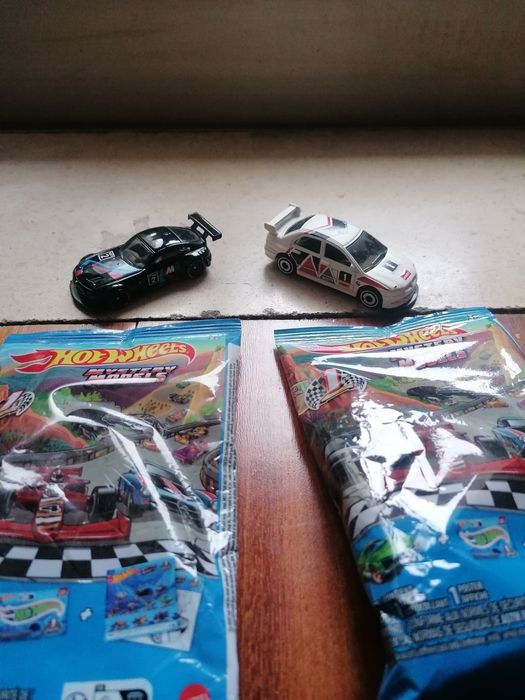 Hotwheels vários 2023, 2024, 2025