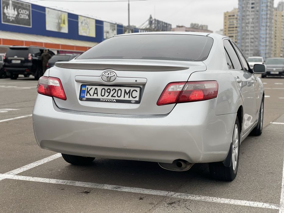 Продам Toyota Camry 2.4 Газ/Бензин Автомат