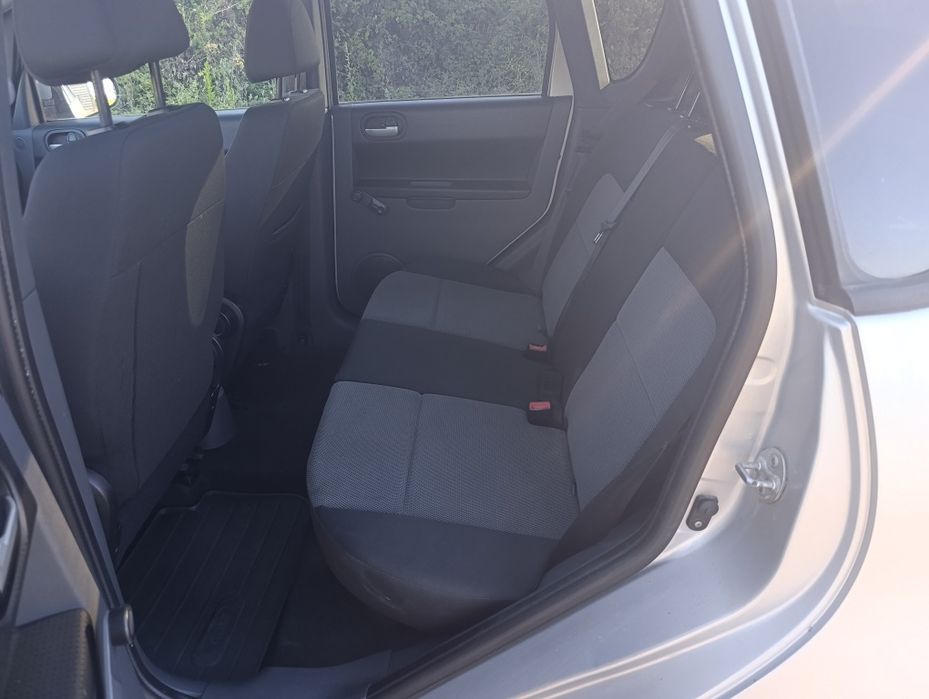 Mitsubishi Colt de 2011