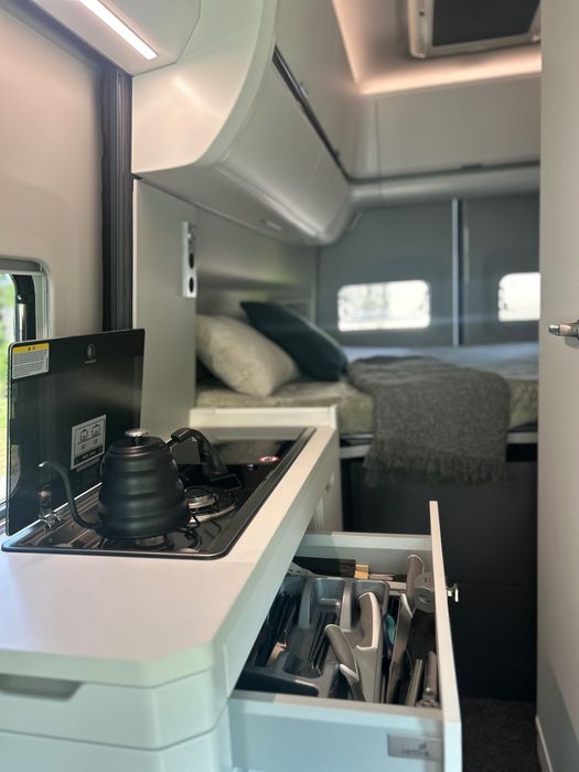 Kamper, wynajem, Kampervan Grand California