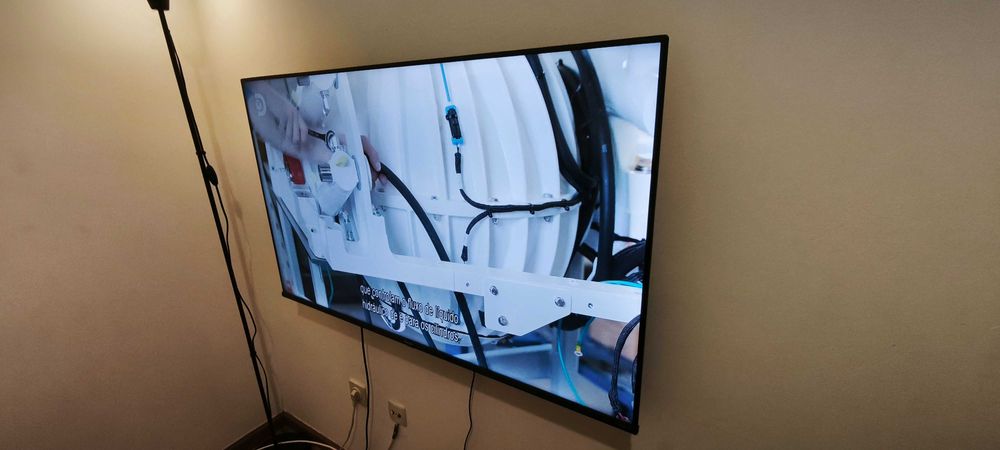 Hisense 55-Inch TV435729870787061761