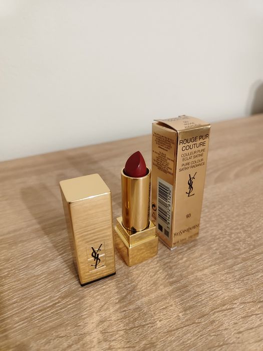 Kosmetyki Yves Saint Laurent
