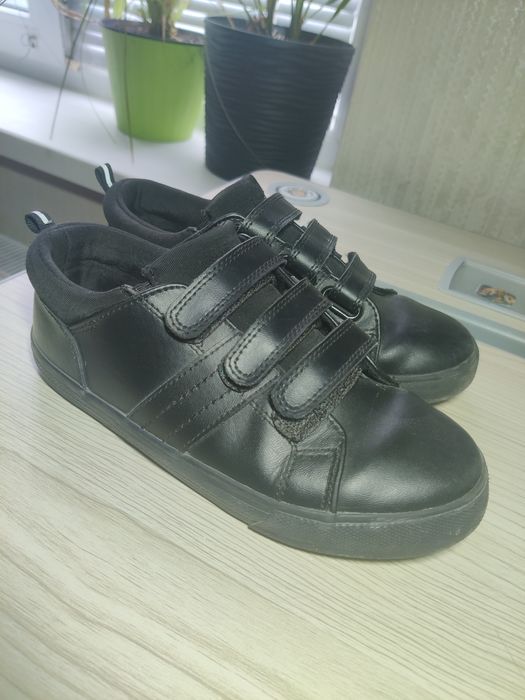 Кросівки Next  на липучці