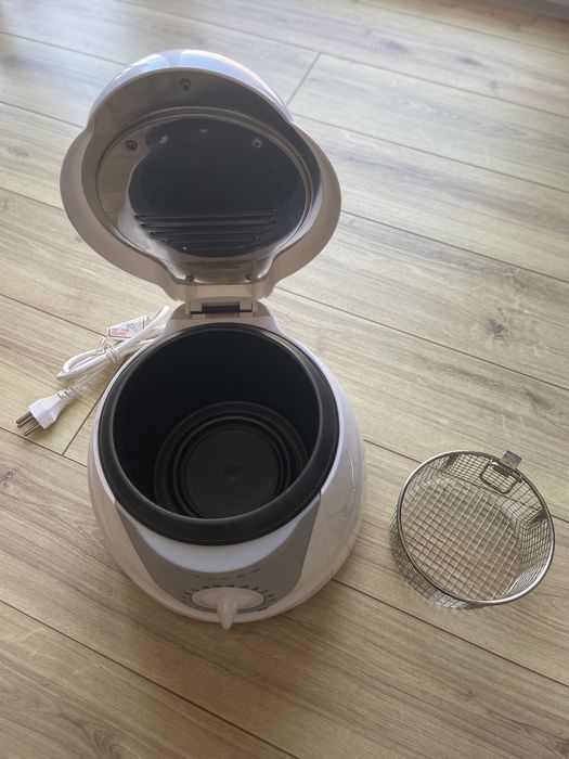 Fritadeira suiça - Ohmex - Batatas/vegetais/Peixe e carne