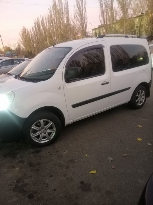 Renault kangoo 1,5 diesel(пасажир)