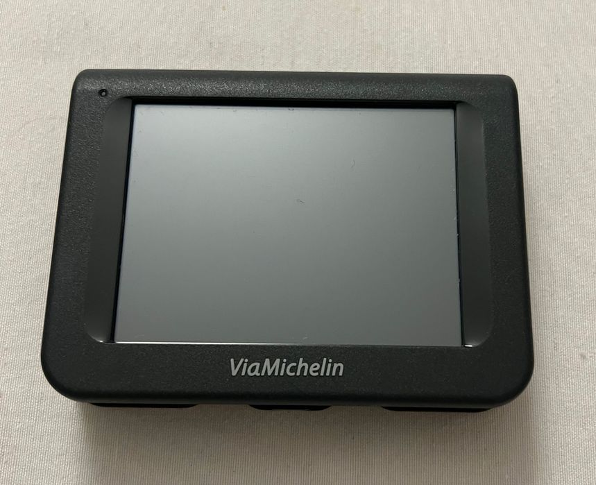 GPS ViaMichelin Navigation X-960 em excelente estado