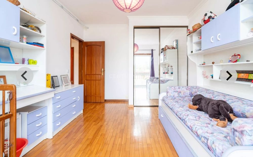 Quarto de criança com 2 colchões