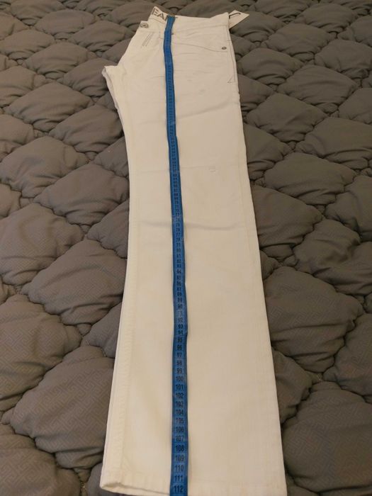 Джинсы белые Denim